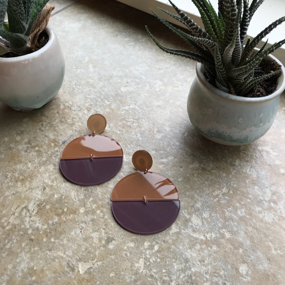 Light brown and purple semi circle earrings